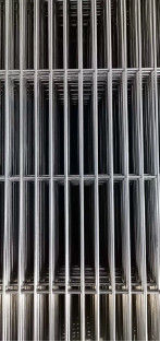 उच्च संक्षारण प्रतिरोध स्टेनलेस स्टील वायर बेल्ट मेश ओपनिंग 1.0 मिमी दीर्घकालिक औद्योगिक अनुप्रयोगों के लिए इंजीनियर