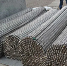 कन्वेयर बेल्ट के लिए हीट रेसिस्टेंट फाइन मेटल मेश शीट वायर क्लॉथ